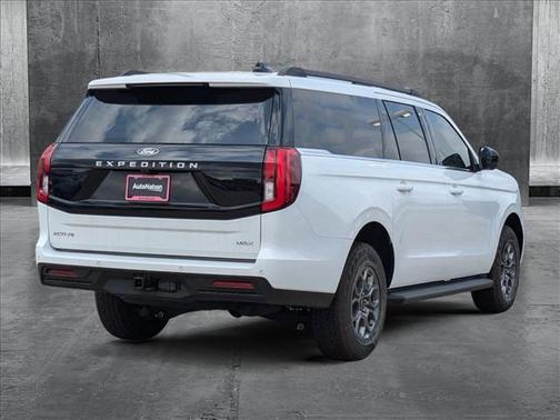 2025 Ford Expedition Max Active 4x2
