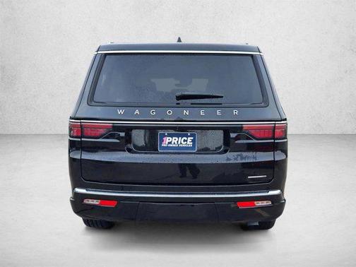 Diamond Black Crystal Pearlcoat 2024 Jeep Wagoneer L Series II 4x4