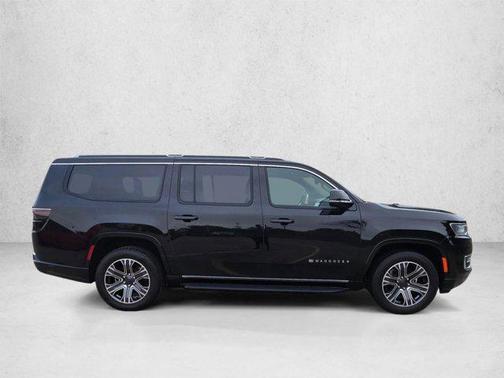 Diamond Black Crystal Pearlcoat 2024 Jeep Wagoneer L Series II 4x4