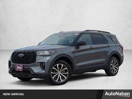 Carbonized Gray Metallic 2025 Ford Explorer ST-Line