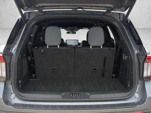 Carbonized Gray Metallic 2025 Ford Explorer ST-Line