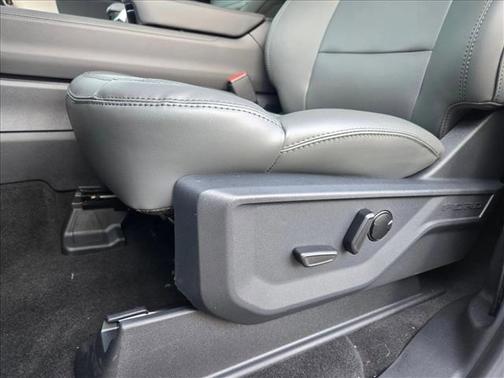 2026 Ford Expedition Max Active 4x2