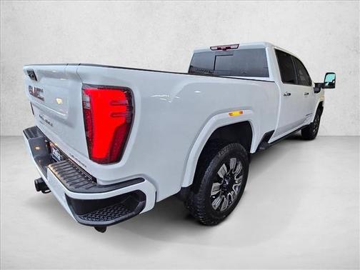 Summit White 2025 GMC Sierra 2500 Denali