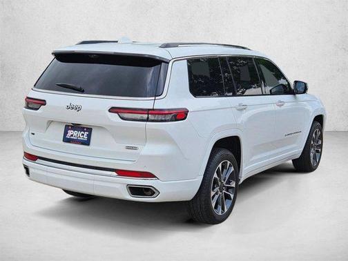 Bright White Clearcoat 2023 Jeep Grand Cherokee L Overland