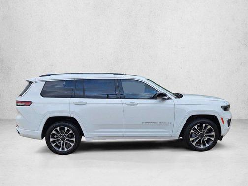 Bright White Clearcoat 2023 Jeep Grand Cherokee L Overland