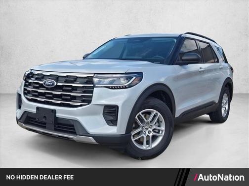 Space White Metallic 2026 Ford Explorer Active