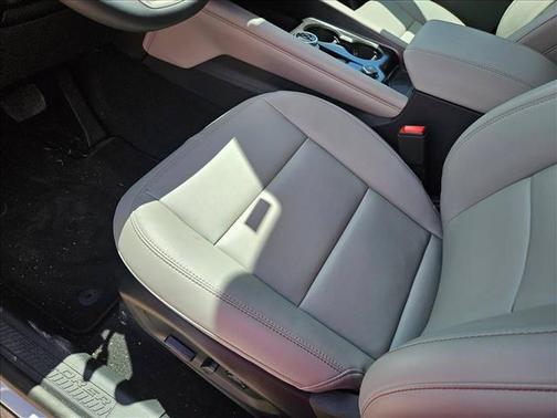 Space White Metallic 2026 Ford Explorer Active