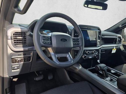 Avalanche 2026 Ford F-150 XLT