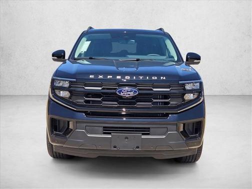 Agate Black Metallic 2026 Ford Expedition Active