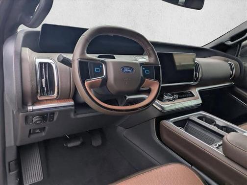 2025 Ford Expedition King Ranch