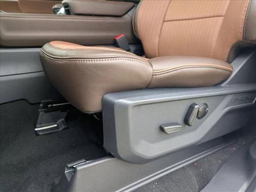 2025 Ford Expedition King Ranch