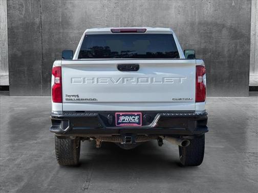 2024 Chevrolet Silverado 2500 Custom