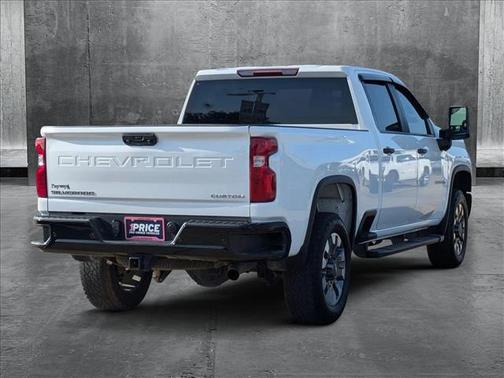 2024 Chevrolet Silverado 2500 Custom
