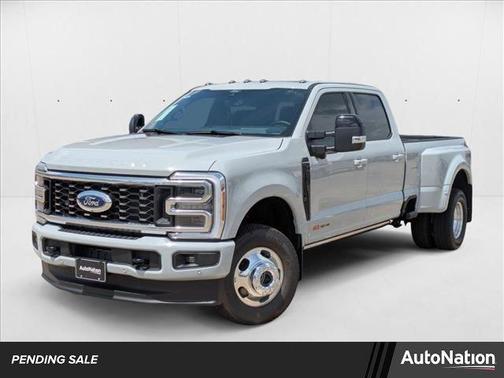 2025 Ford F-350 Platinum