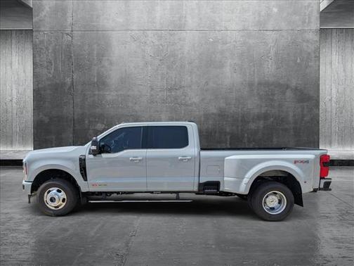 2025 Ford F-350 Platinum