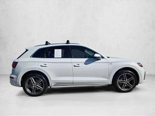 2021 Audi Q5 Prestige 55 TFSI e quattro S tronic