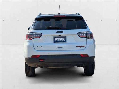 2023 Jeep Compass Trailhawk