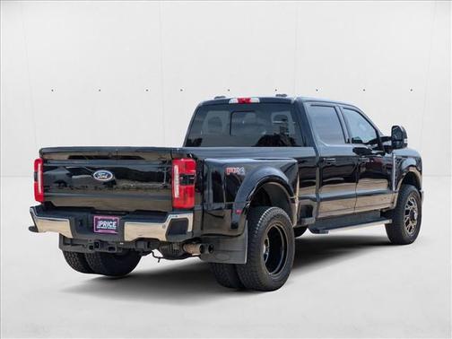 2023 Ford F-350 Lariat