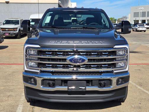 Carbonized Gray Metallic 2026 Ford F-250 Lariat