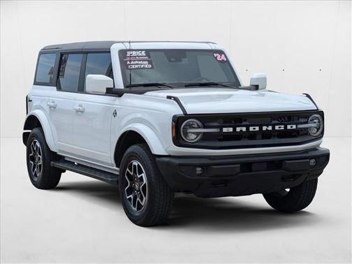 2024 Ford Bronco Outer Banks