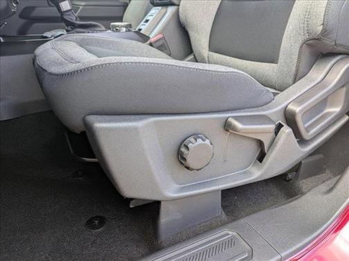 2025 Ford Bronco Base 4 Door 4x4