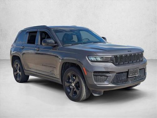 2024 Jeep Grand Cherokee Altitude