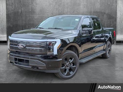 2025 Ford F-150 Lightning Platinum