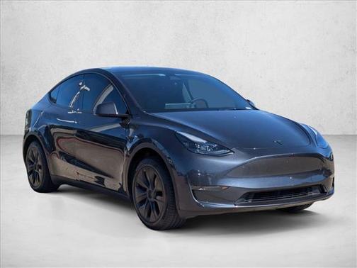 2024 Tesla Model Y Long Range Dual Motor All-Wheel Drive