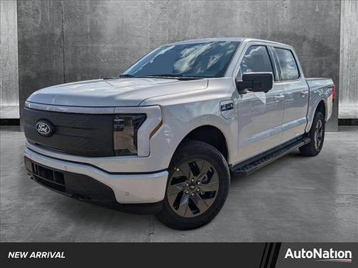 2025 Ford F-150 Lightning Flash