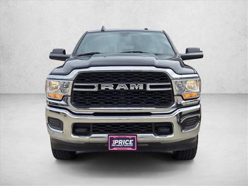 Diamond Black Crystal Pearlcoat 2021 RAM 2500 Tradesman Crew Cab 4x4 6'4' Box