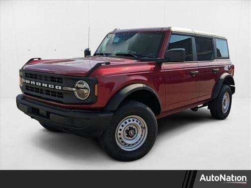 2025 Ford Bronco Base 4 Door 4x4