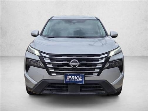 Brilliant Silver Metallic 2025 Nissan Rogue SV