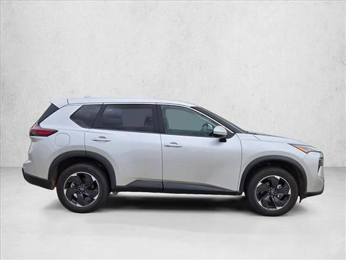 Brilliant Silver Metallic 2025 Nissan Rogue SV