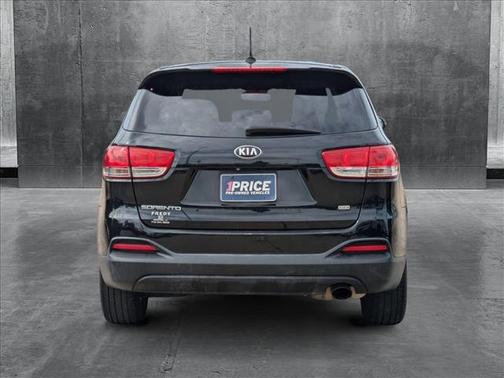 2018 Kia Sorento L