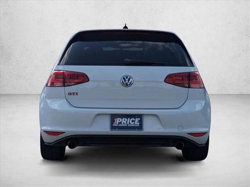2017 Volkswagen Golf GTI 2.0T S 4-Door