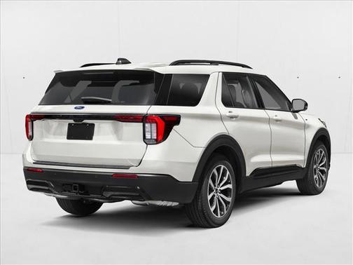 Star White Metallic Tri-Coat 2026 Ford Explorer ST-Line