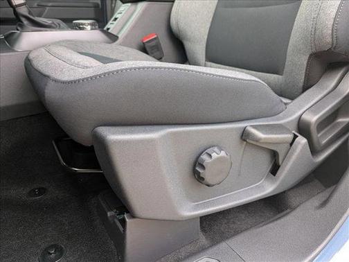 2025 Ford Bronco Base 4 Door 4x4