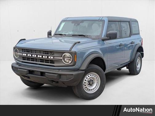 2025 Ford Bronco Base 4 Door 4x4