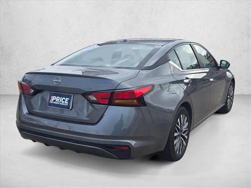 Gun Metallic 2025 Nissan Altima SV FWD