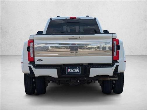 2025 Ford F-450 Platinum