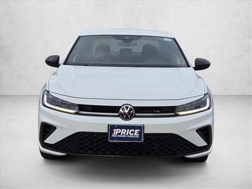 Pure White 2025 Volkswagen Jetta 1.5T Sport