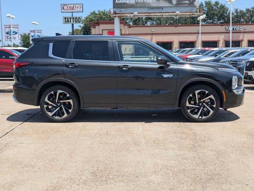2024 Mitsubishi Outlander PHEV SE S-AWC