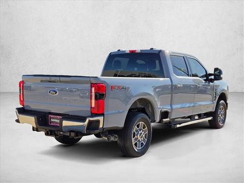 Glacier Gray Metallic Tri-Coat 2026 Ford F-250 Lariat