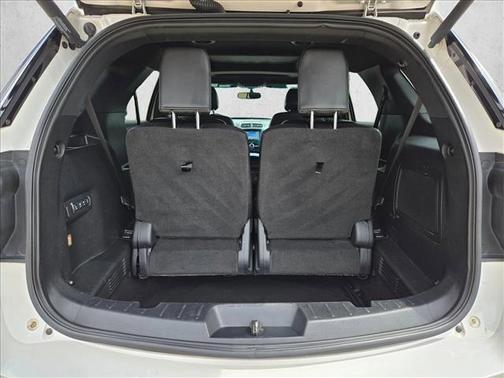 White Platinum Metallic Tri-Coat 2017 Ford Explorer sport