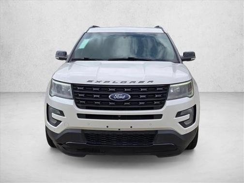 White Platinum Metallic Tri-Coat 2017 Ford Explorer sport