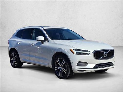 2018 Volvo XC60 T5 Momentum