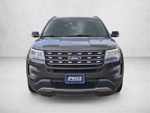 Magnetic Metallic 2017 Ford Explorer XLT