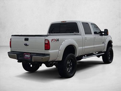 White Platinum Metallic Tri-Coat 2016 Ford F-250 Lariat