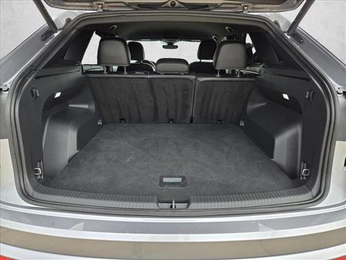 Silver Mist Metallic 2025 Volkswagen Atlas Cross Sport 2.0T SE w/Technology 4MOTION