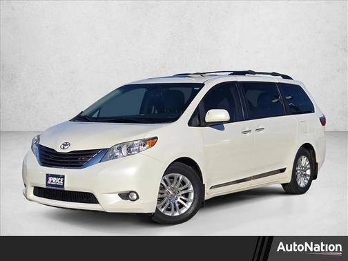 2015 Toyota Sienna XLE